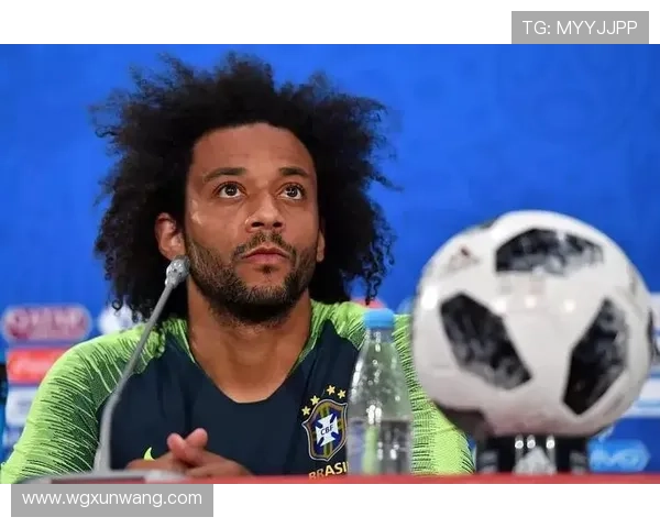 足球场上的舌尖挑战名字最难读的明星球员盘点与解析