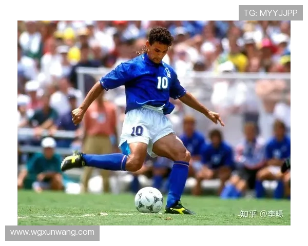 卡通风格的足球传奇巴乔形象展示与创意解析